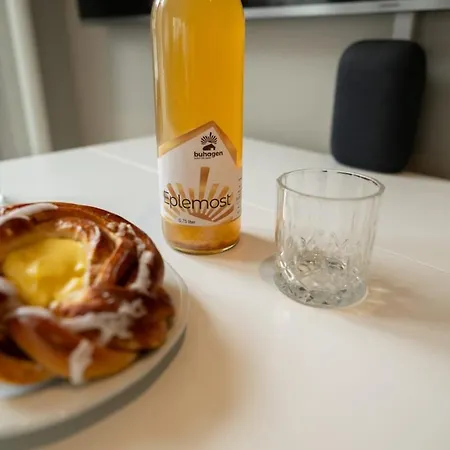 Prime Location, Free Parking, Private Balcony Stavanger