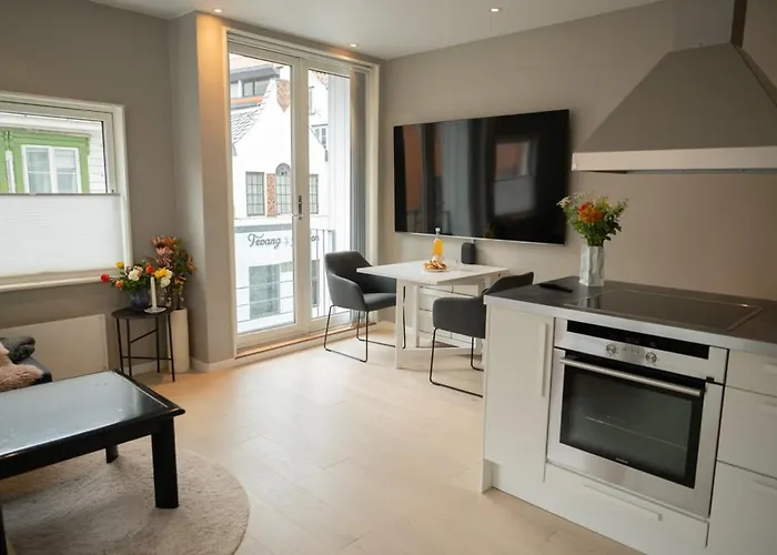 Lejlighed Prime Location, Free Parking, Private Balcony